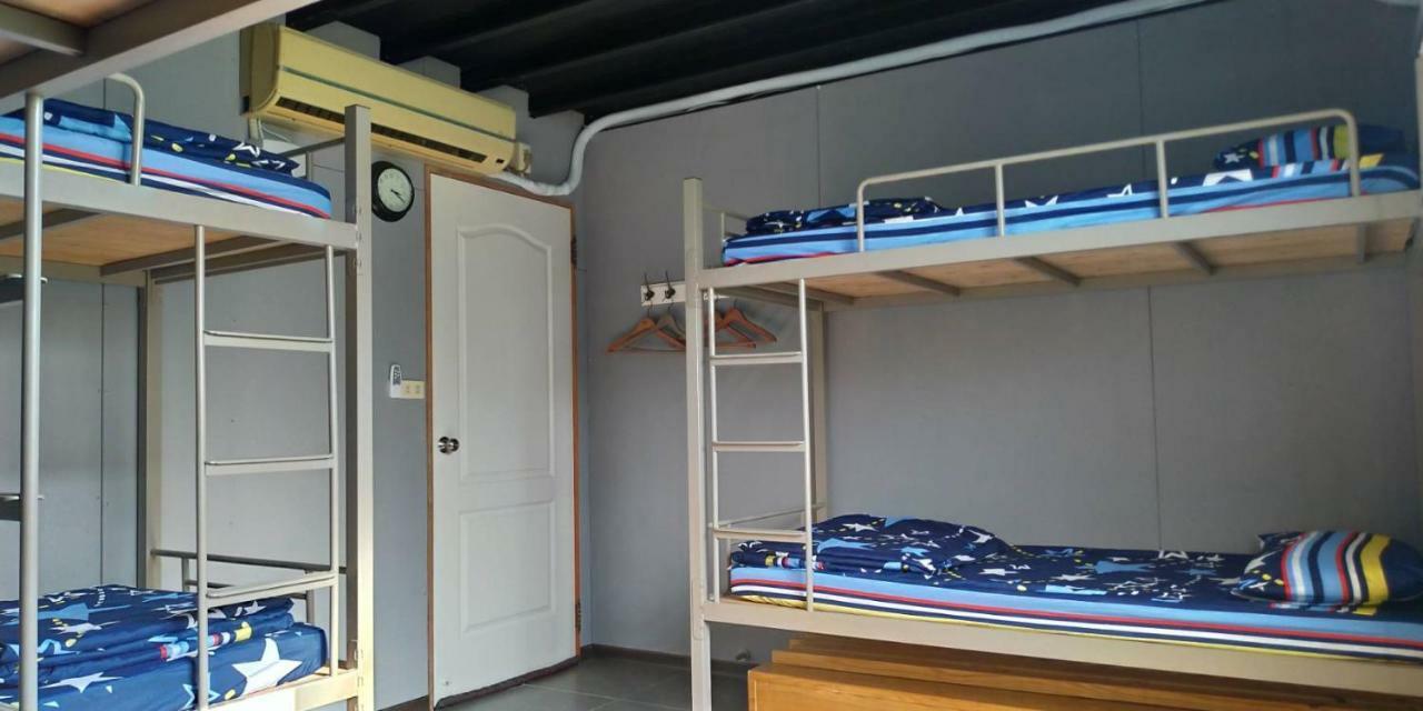 Ohlala Hostel Сяолюцю Экстерьер фото